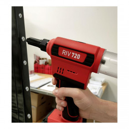 REMACHADORA DE BATERÍA DE LITIO RIV720-18.0V 2.0AH